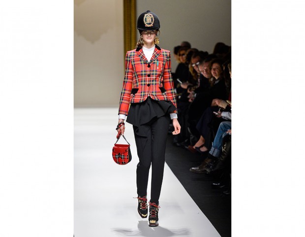 TARTAN: Moschino