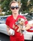 Britney e uno dei suoi cuccioli