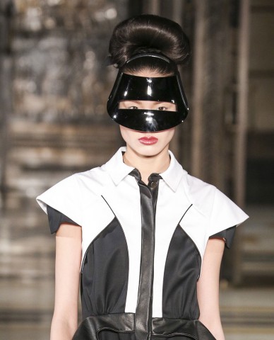 Una maschera sul viso