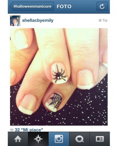 French manicure con l’ospite…