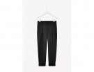 Pantaloni neri