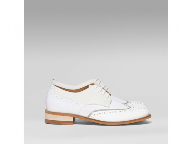 Stringate total white
