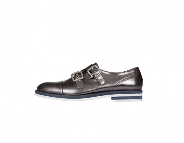 Stringata Oxford con tacco bicolor