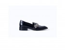Mocassini in pelle con catene