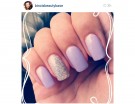 Accent su base lilla