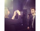 Rachele mentre riprende Alessio dei Dear Jack