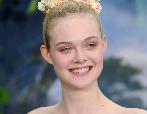 Copia il trucco naturale di Elle Fanning in pochi e semplici step