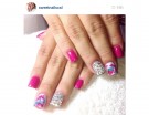 Strass e Marble Manicure