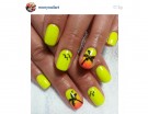Fluo nail art