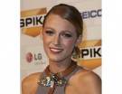 Capelli raccolti color bronde