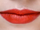 Finitura opaca per il rossetto rosso