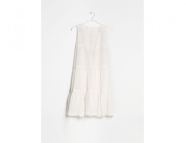 Abito scampanato a pois Abito scampanato a pois