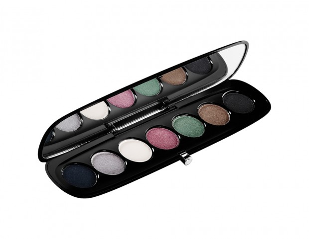 Una palette versatile per smokey eyes monocolore o colorati