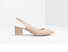 Bon ton, in pelle rosa cipria