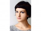 Eyeliner blu elettrico