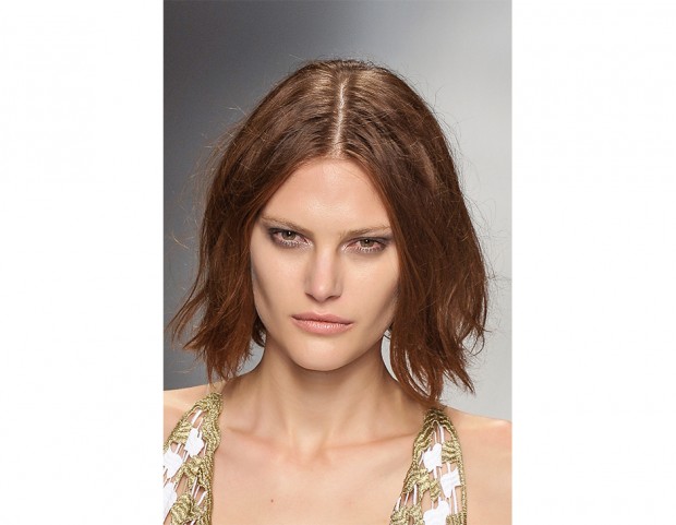 Long-bob ad effetto “messy”