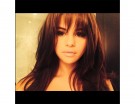 Selena Gomez sfoggia su Instagram la suona nuova acconciatura