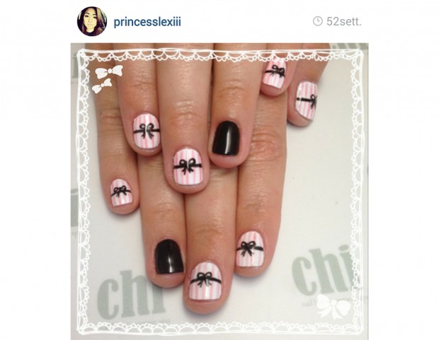 Fiocchi e righe per la manicure