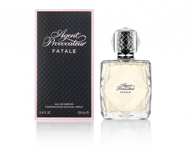 Seducente ed enigmatico, sorprendente mix di piccante pepe rosa del Madagascar, giustapposto con succulenti Mango ed esotico di ribes nero