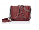 Mini bag in pelle matelassè con dettaglio a catena