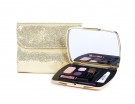 Palette per make-up con specchio per esaltare la bellezza di viso, occhi e labbra