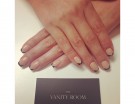 French manicure su base nude