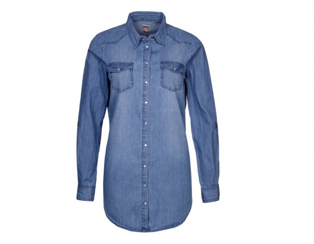 Camicia in denim dal mood preppy