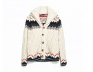 Pull jaquard con bottoni