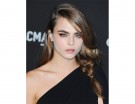 Cara Delevingne da bionda a castana