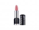 Sublima il tuo look con un lipstick rosa leggermente satinato
