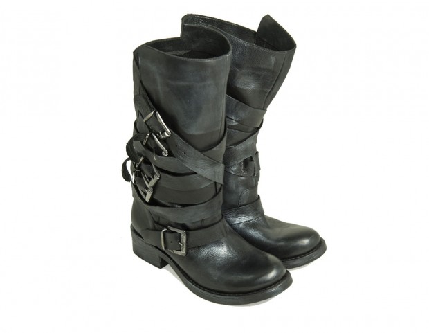 Stivali alti modello biker con fibbie