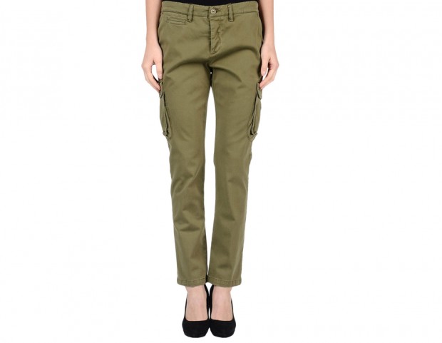 Pantaloni cargo multitasche