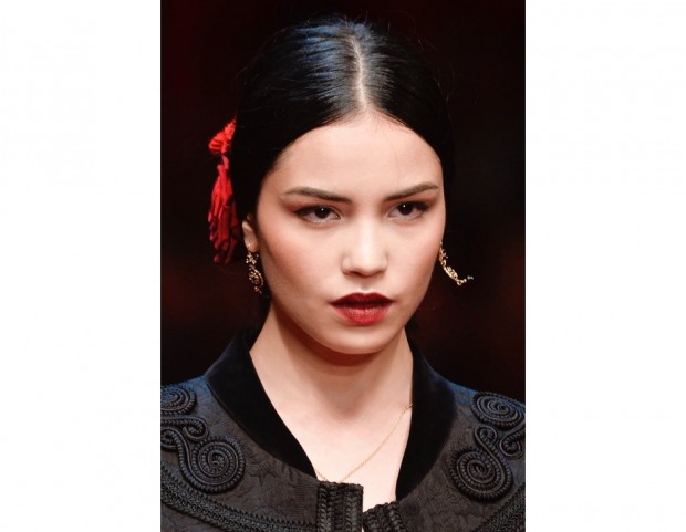 Trucco color Marsala per gote e labbra