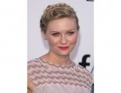 Kirsten Dunst sfoggia un cerchietto sottile con brillanti