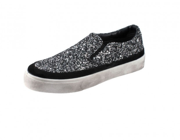 Slip-on glitter