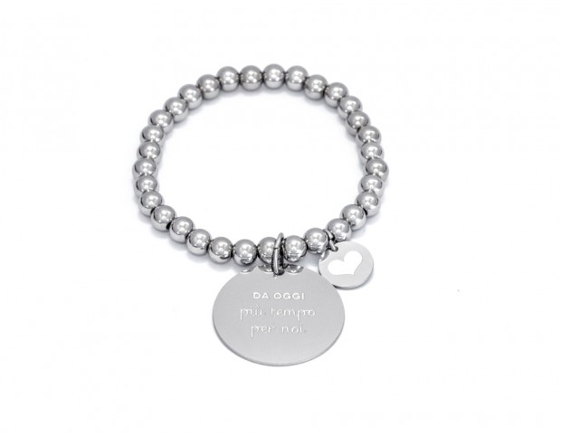 Bracciale in argento con charm e scritta