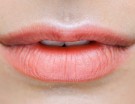 Finitura “frosty” per il rossetto rosa