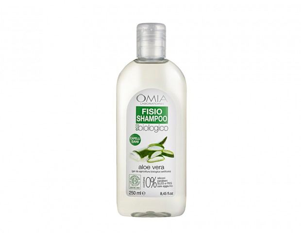 L’azione dell’Aloe Vera mantiene il capello idratato e malleabile