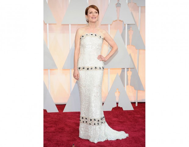 Julianne Moore in Chanel