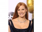 Jessica Chastain: piega liscia e ciuffo laterale