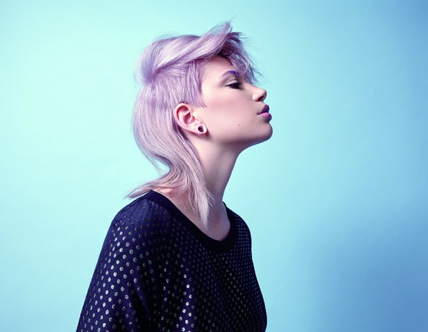 Capelli lilla e fake sidecut