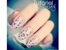 Nail art con rose