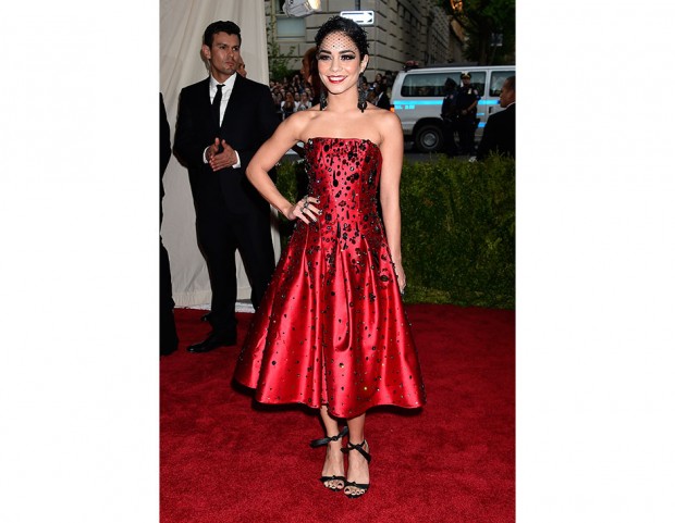 Vanessa Hudgens in H&M