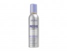 Applica una mousse e pettinala prima dello styling