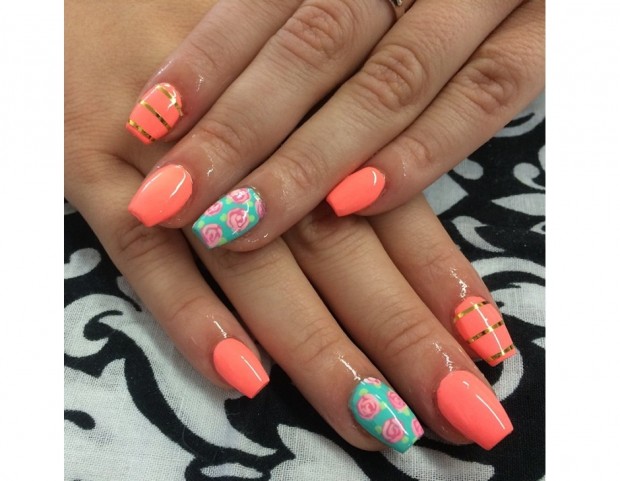 Coral Mix & match manicure