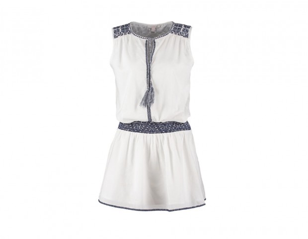 Con ricami folk-chic