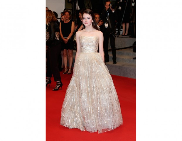 Mackenzie Foy in Oscar de La Renta