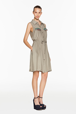 Scamiciato senza maniche in army green