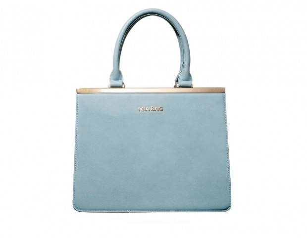Ladylike con dettagli dorati