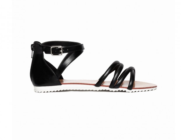 In pelle lucida black&white